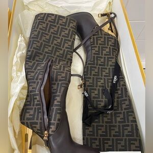 Fendi Black and Brown Heeled Boots